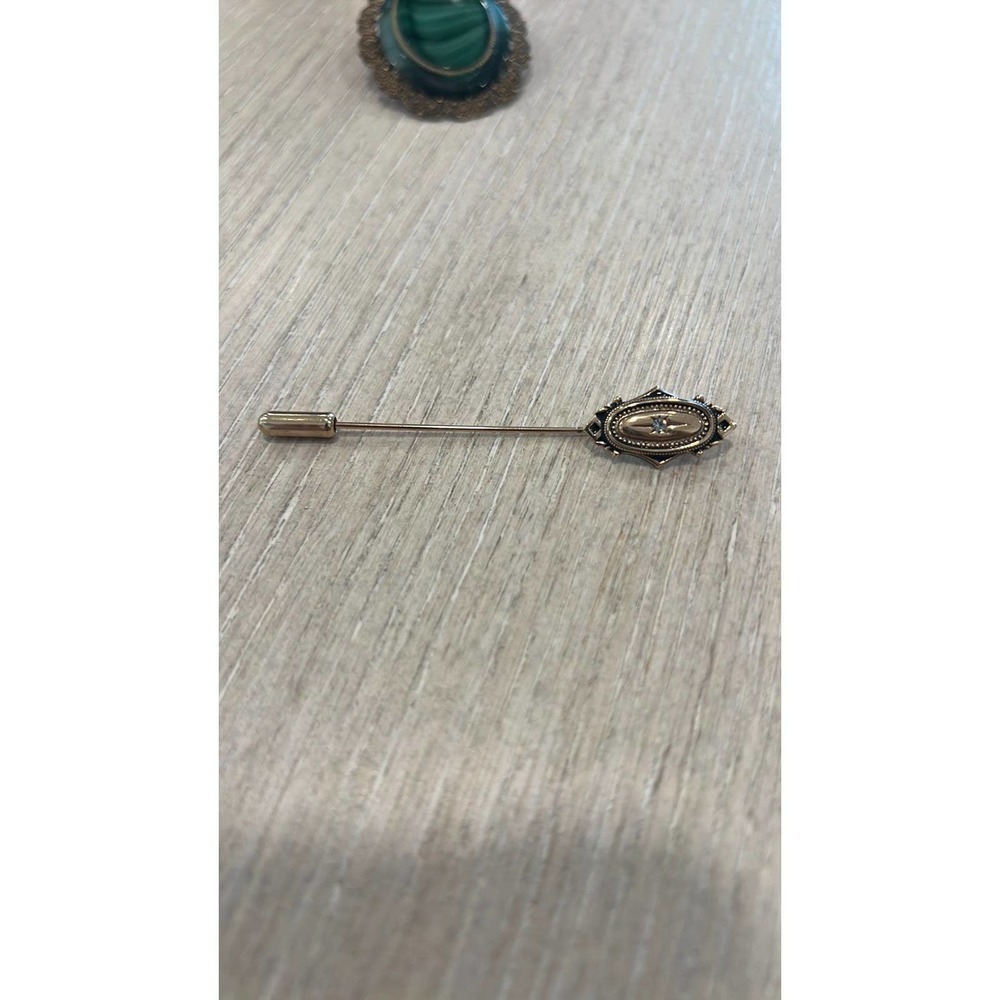AVON Kensington GoldTone Victorian Style Stick Pin Signed Shield Rhinestone